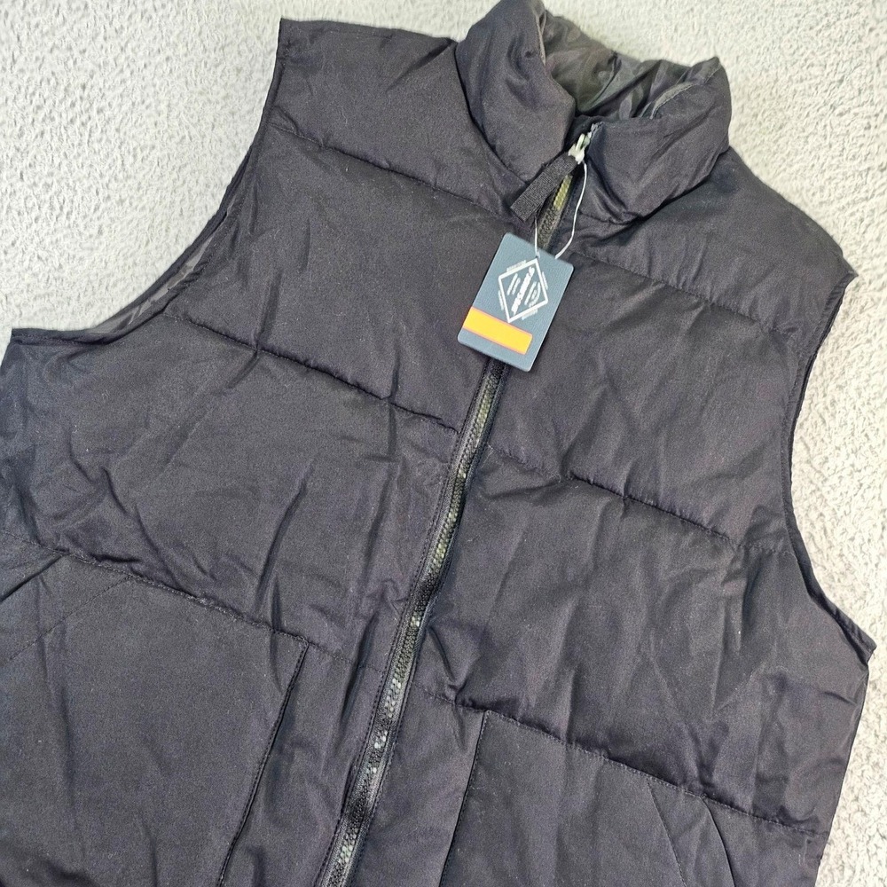 St. John's Bay Vest Mens MT Black Quilted Puffer Full Zip Insulated Outdoor
